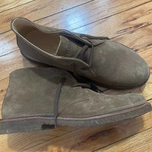 Astorflex brown suede chukka boots, size 10